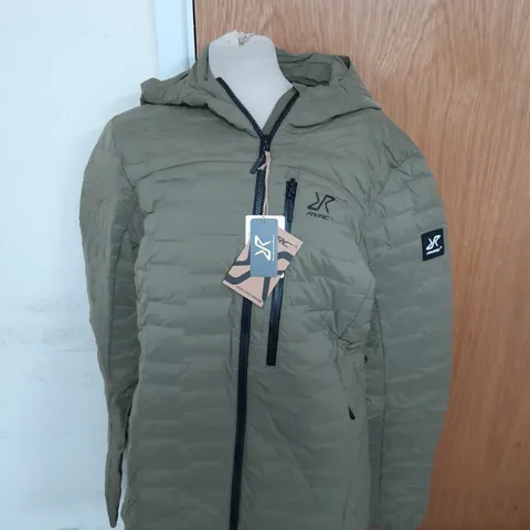 REVOLUTION RACE FLEX DOWN JACKET IN BURNT OLIVE SIZE M
