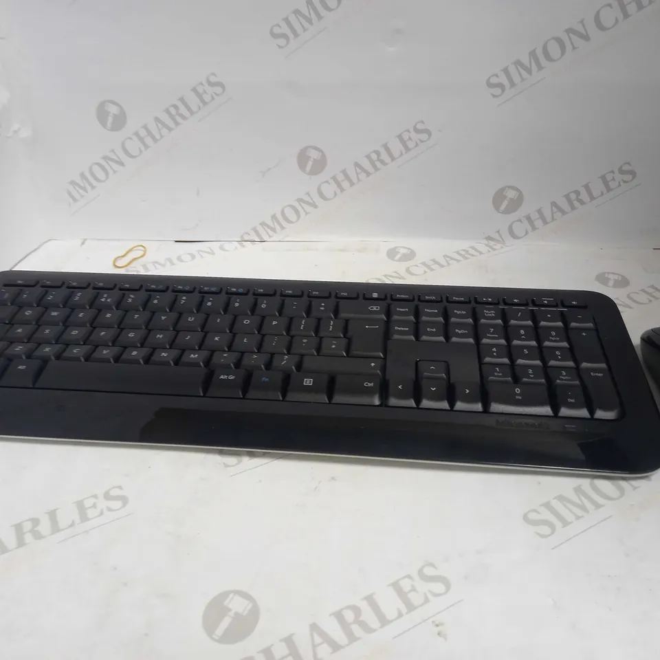 MICROSOFT WIRELESS DESKTOP 850 KEYBOARD & MOUSE SET