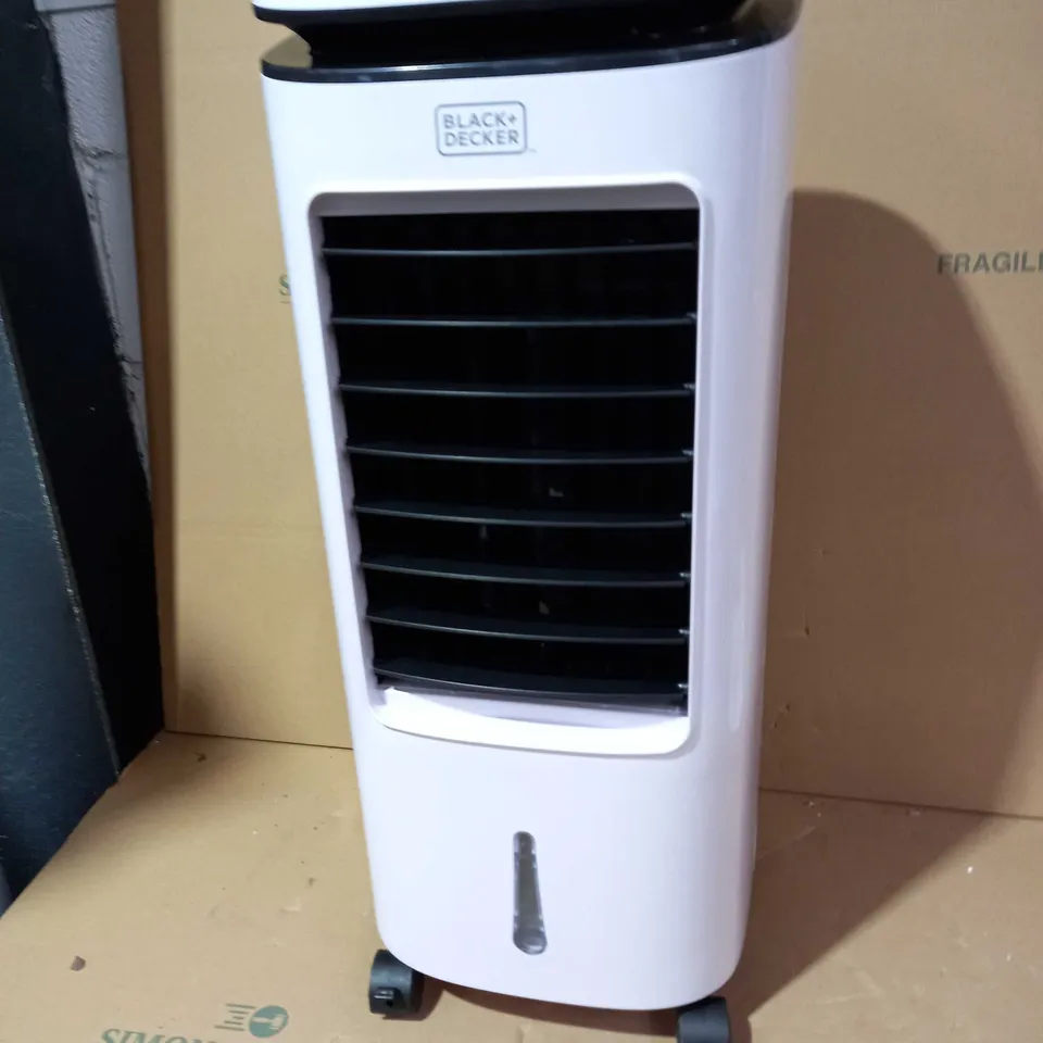 BLACK+DECKER 7 LITRE DIGITAL 2-IN-1 AIR COOLER