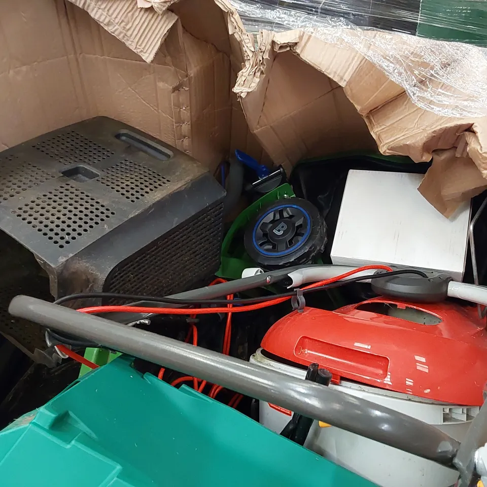PALLET OF APPROXIMATELY 7 ASSORTED LAWN MOWERS