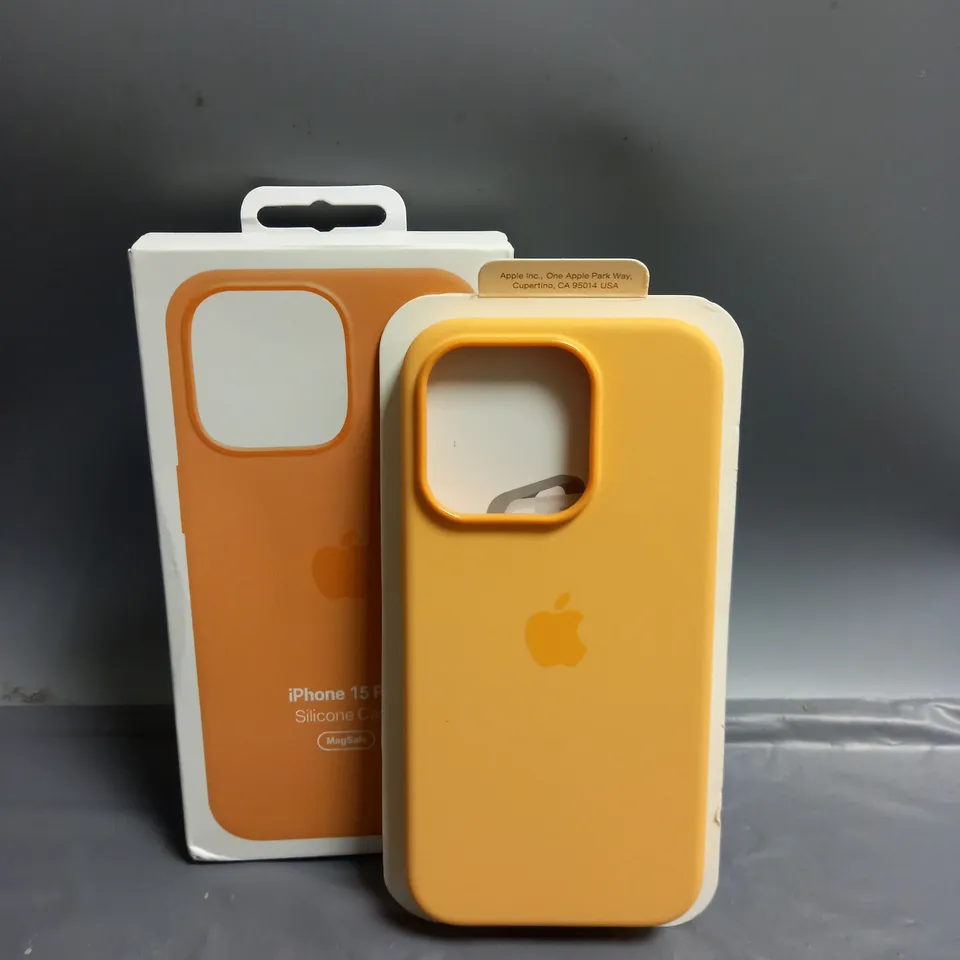 APPLE IPHONE 15 PRO MOBILE PHONE CASE ORANGE