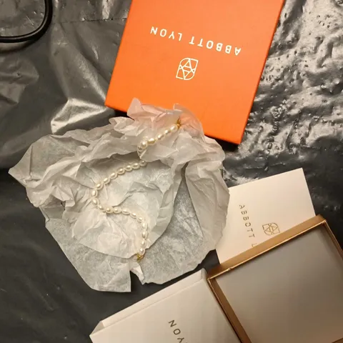 Abbott Lyon Pearl Bracelet 