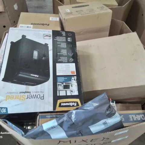 PALLET OF ASSORTED ITEMS INCLUDING FELLOWES POWERSHRED PAPER SHREDDER, BANKERS BOX ETC