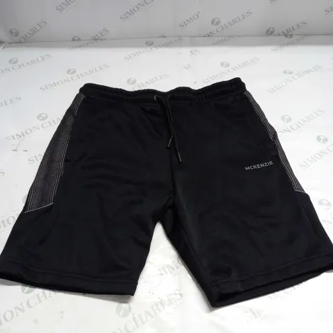 MENS MCKENZIE SHORTS SIZE L