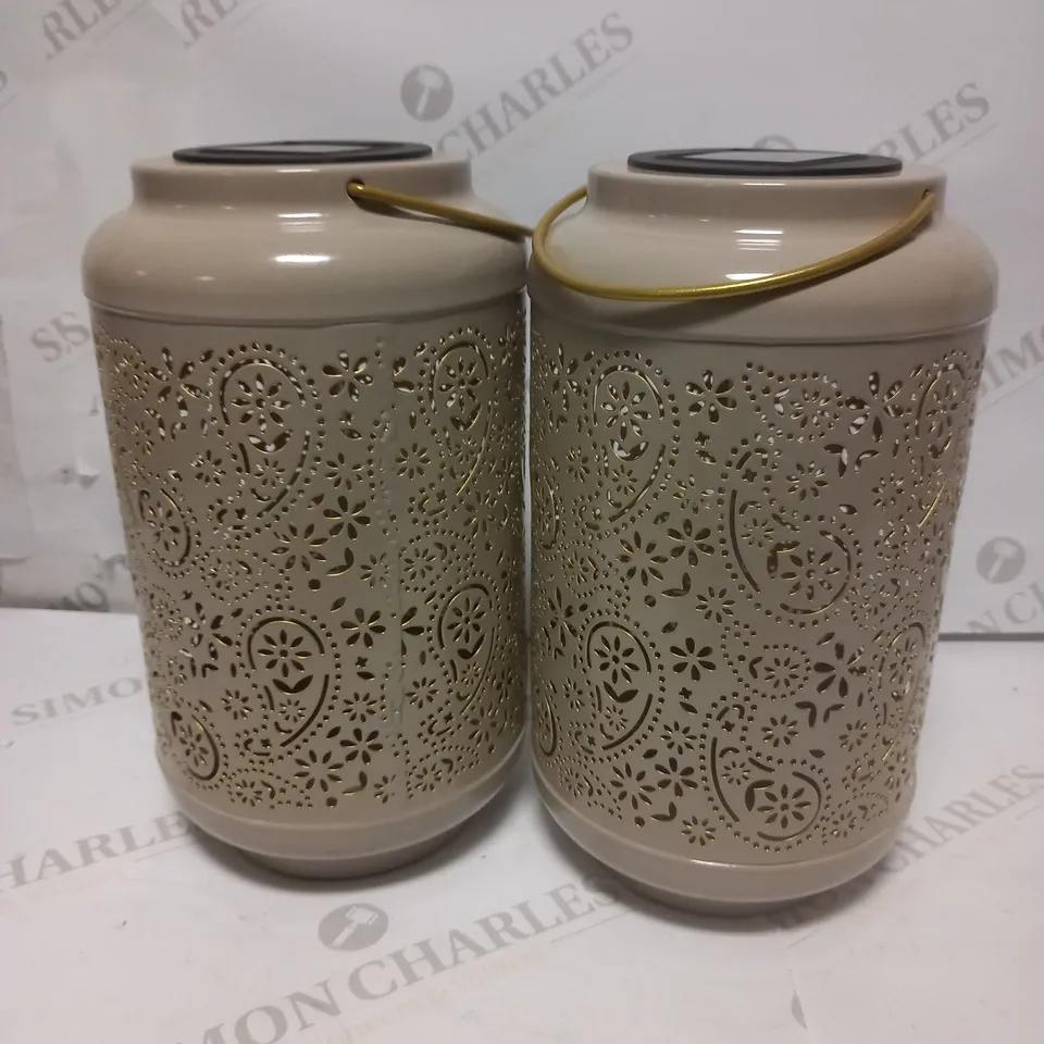 GARDEN REFLECTIONS SET OF 2 PATTERNED SOLAR LANTERNS, PAISLEY