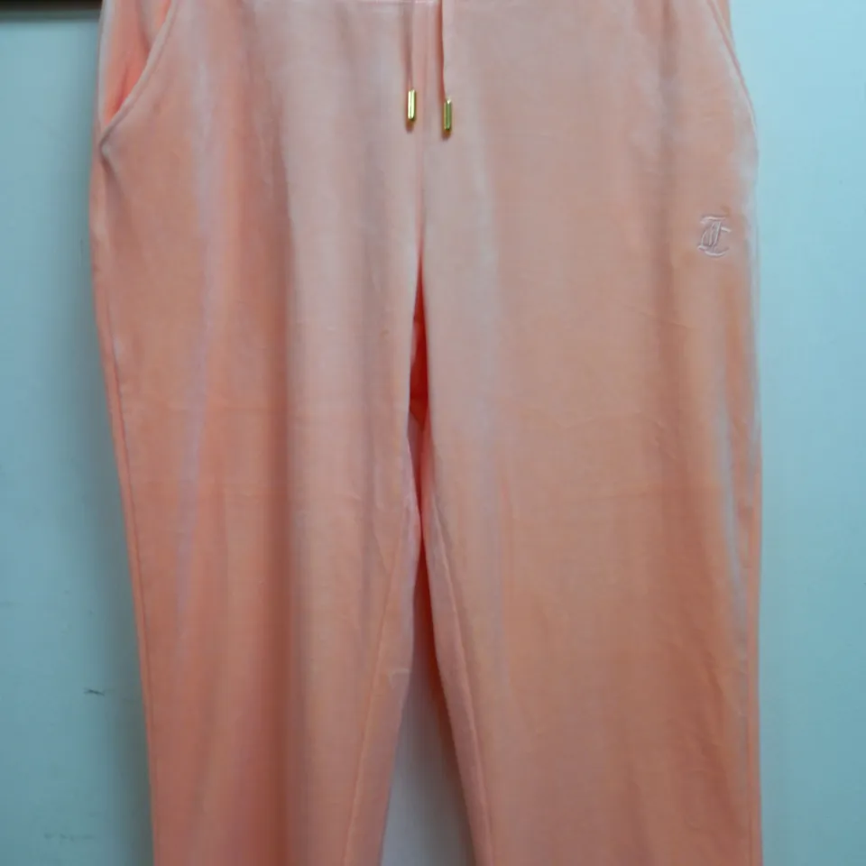 JUICY COUTURE JOGGER IN PEACH - UK LARGE