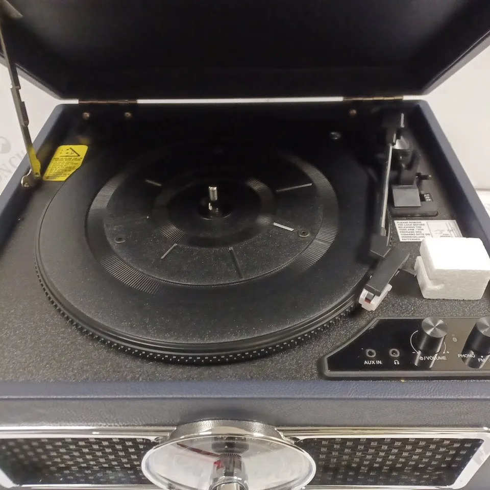 VICTROLA PLAZA TURNTABLE SOUND SYSTEM - NAVY