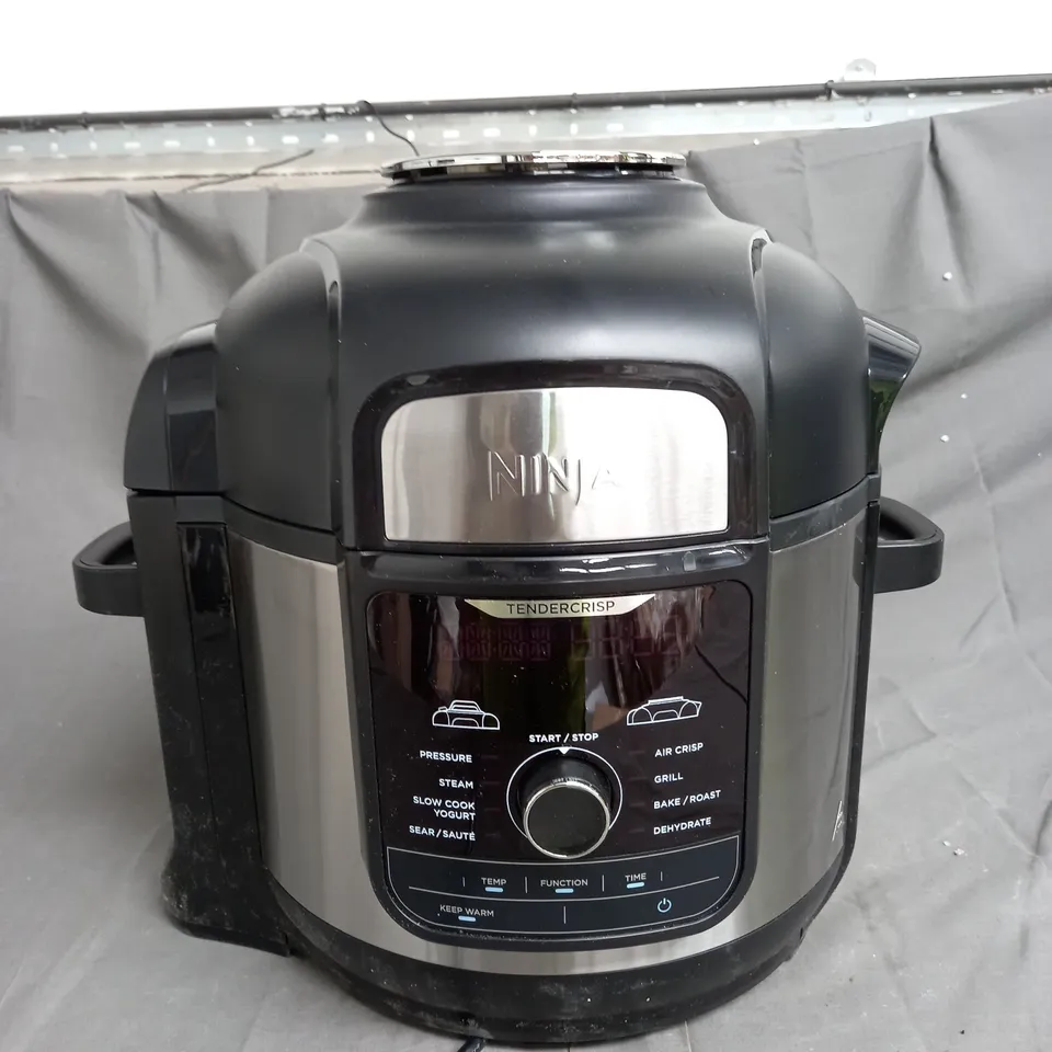 BOXED OUTLET NINJA FOODI MAX 7.5L MULTI-COOKER OP500UK
