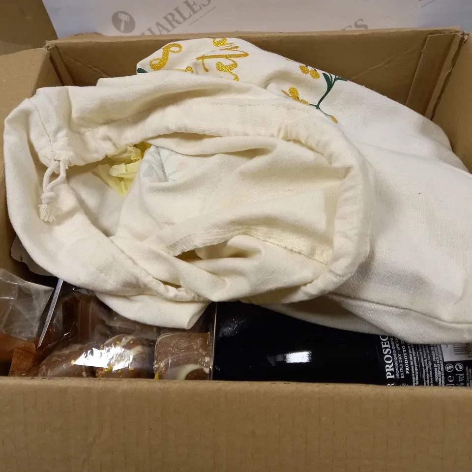 CHRISTMAS SACK HAMPER