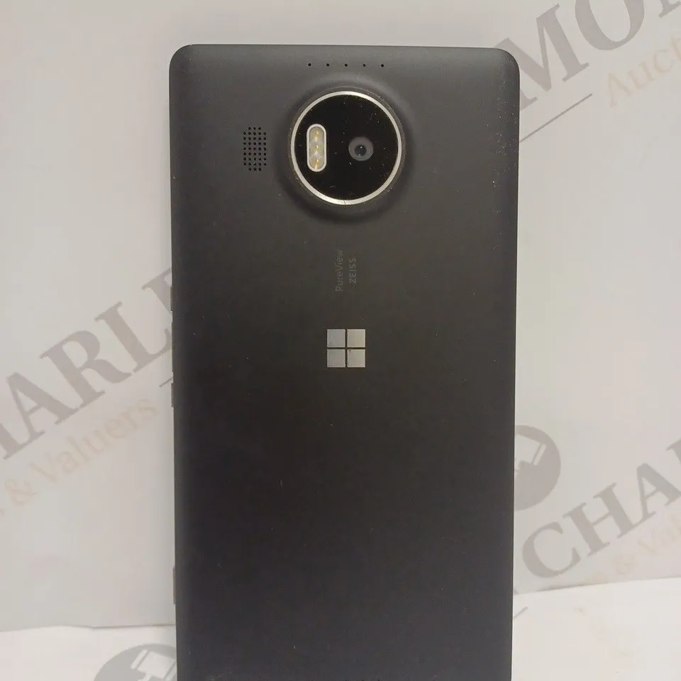 MICROSOFT LUMIA 950XL SMARTPHONE 