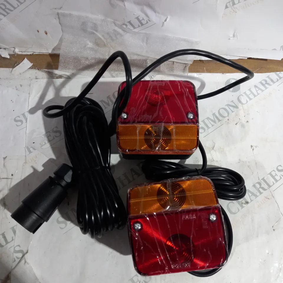 MAGNETIC TRAILER  LIGHTS 