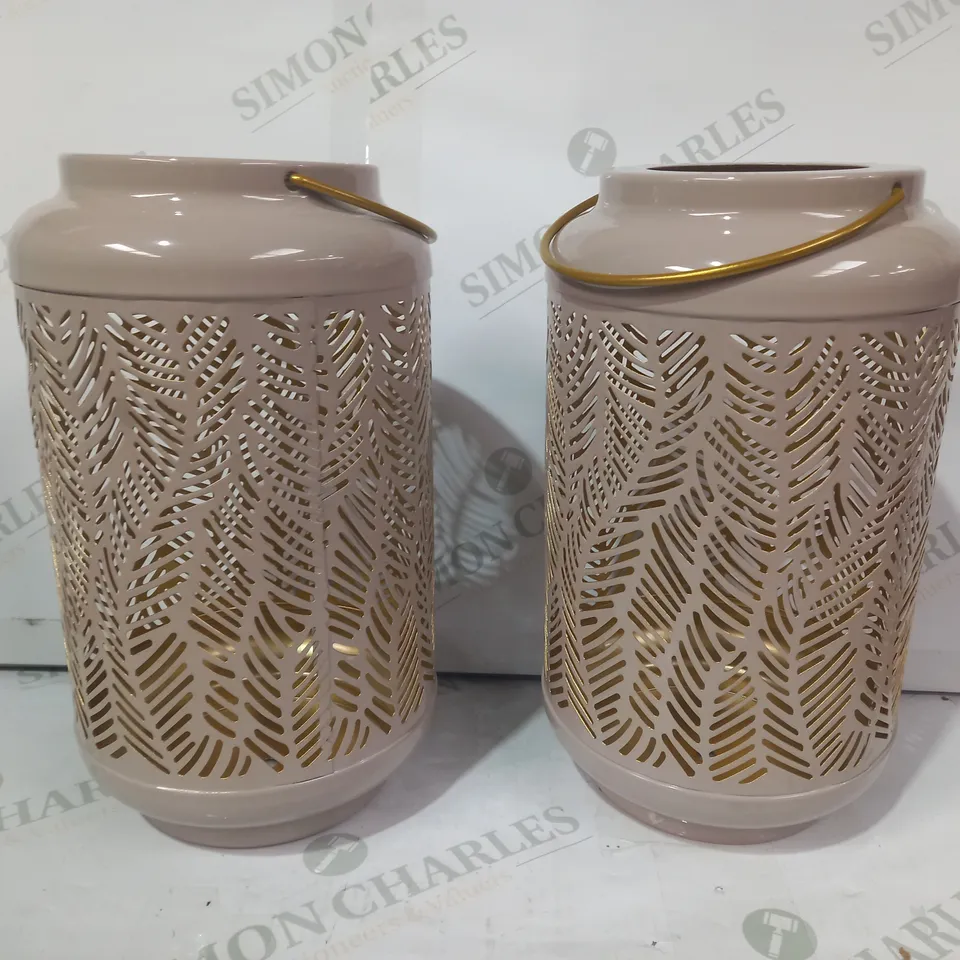GARDEN REFLECTIONS SET OF 2 PATTERNED SOLAR LANTERNS