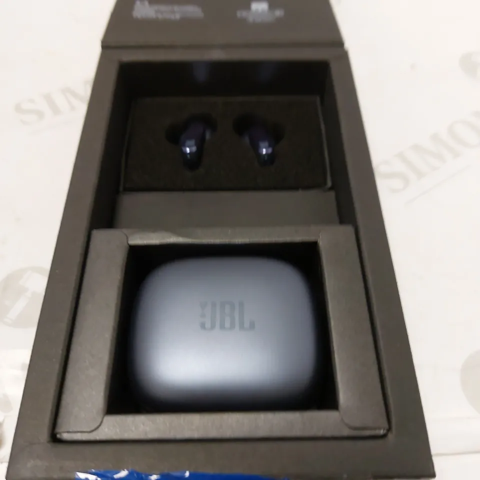 JBL LIVEPRO 2