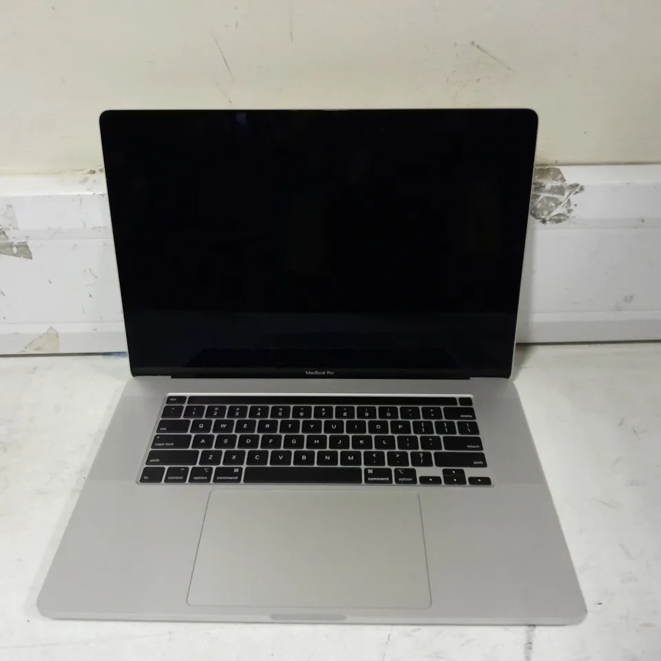 APPLE MACBOOK PRO A2141