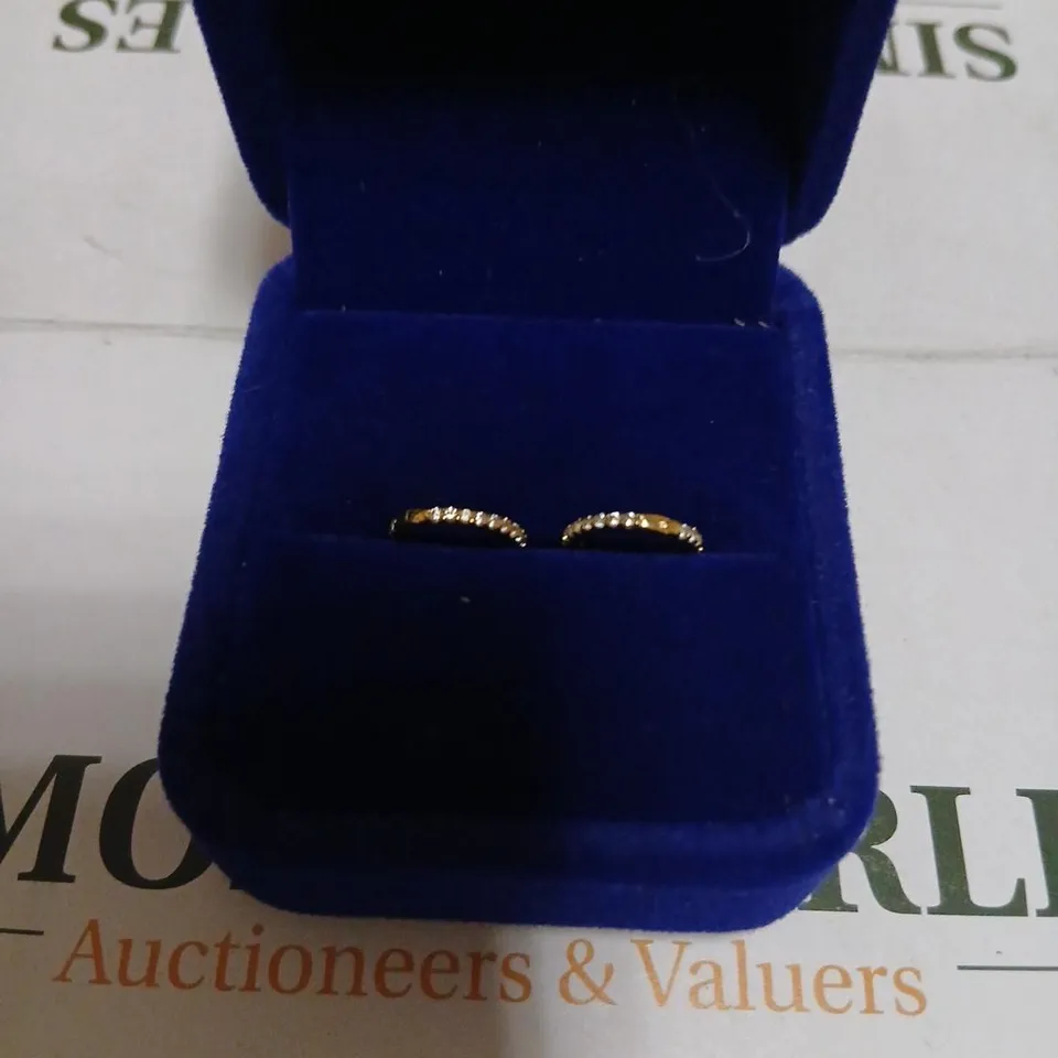 DIAMONIQUE PAVÉ-SET REARINGS 