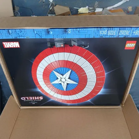 BOXED LEGO SUPER HEREOS CAPTAIN AMERICA'S SHIELD AVENGERS SET 76262