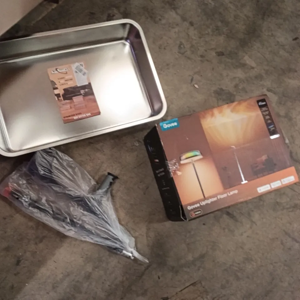 PALLET CONTAINING A LARGE QUANTITY OF ITEMS TO INCLUDE - WALKING AID, STEEL LITTER TRAY, FLOOR LAMP ETC