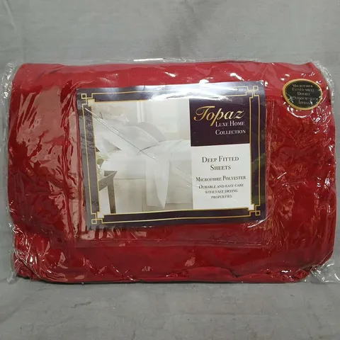 BOX OF APPROXIMATELY 15 TOPAZ HOME DOUBLE DEEP FITTED SHEETS IN RED