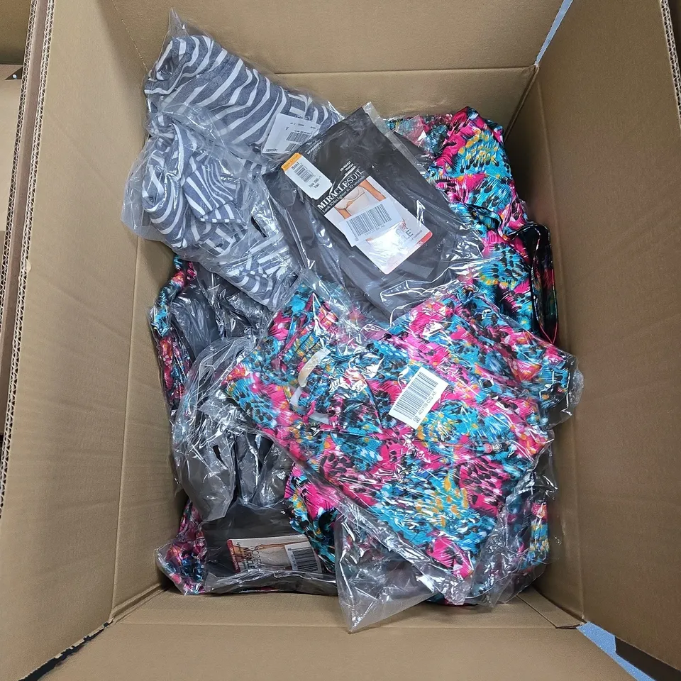 BOX OF APPROXIMATELY 35 MIXED CLOTHING ITEMS INCLUDING: IZABEL LONDON DRESSES, FLORAL FLARES AND MIRACLE SUIT 