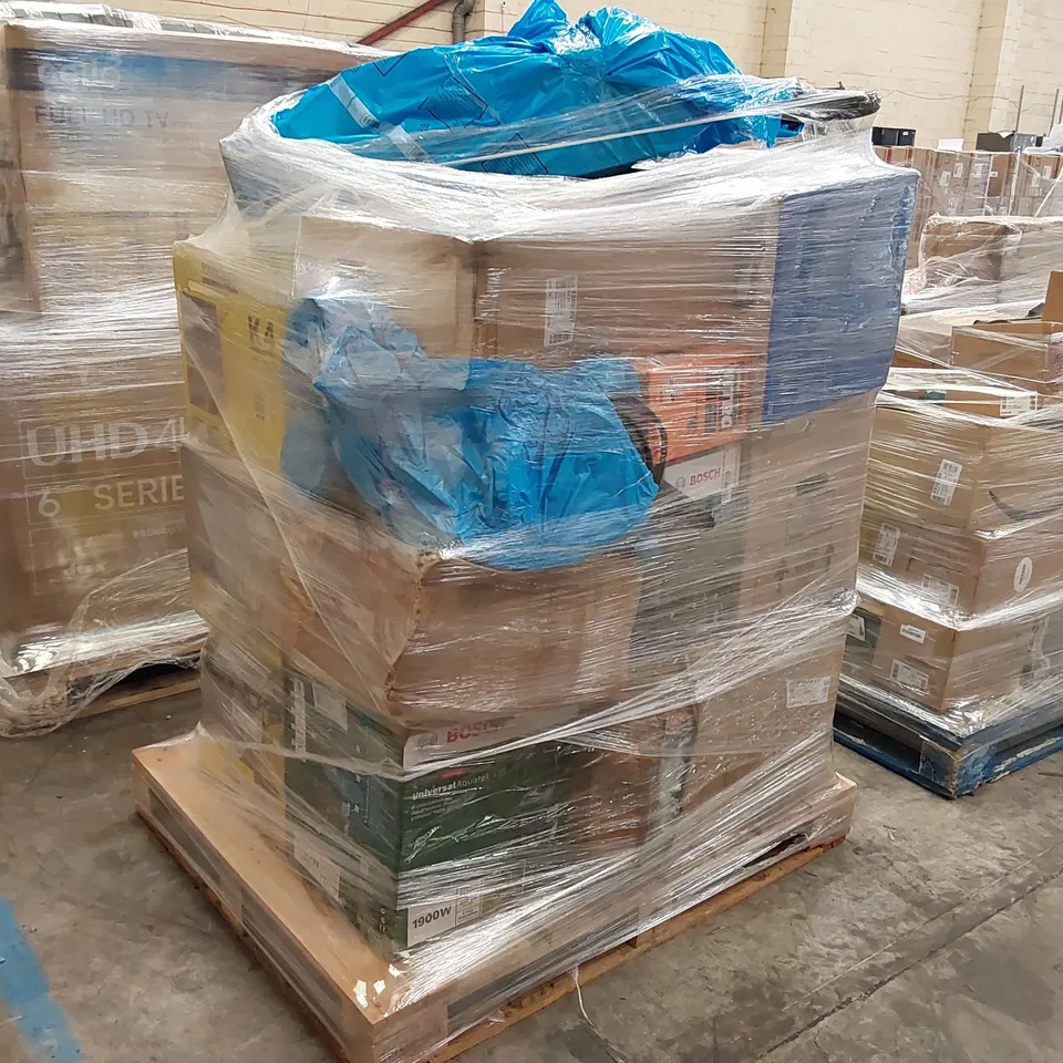 PALLET OF APPROXIMATELY 18 UNPROCESSED RAW RETURN HOUSEHOLD AND ELECTRICAL GOODS TO INCLUDE;