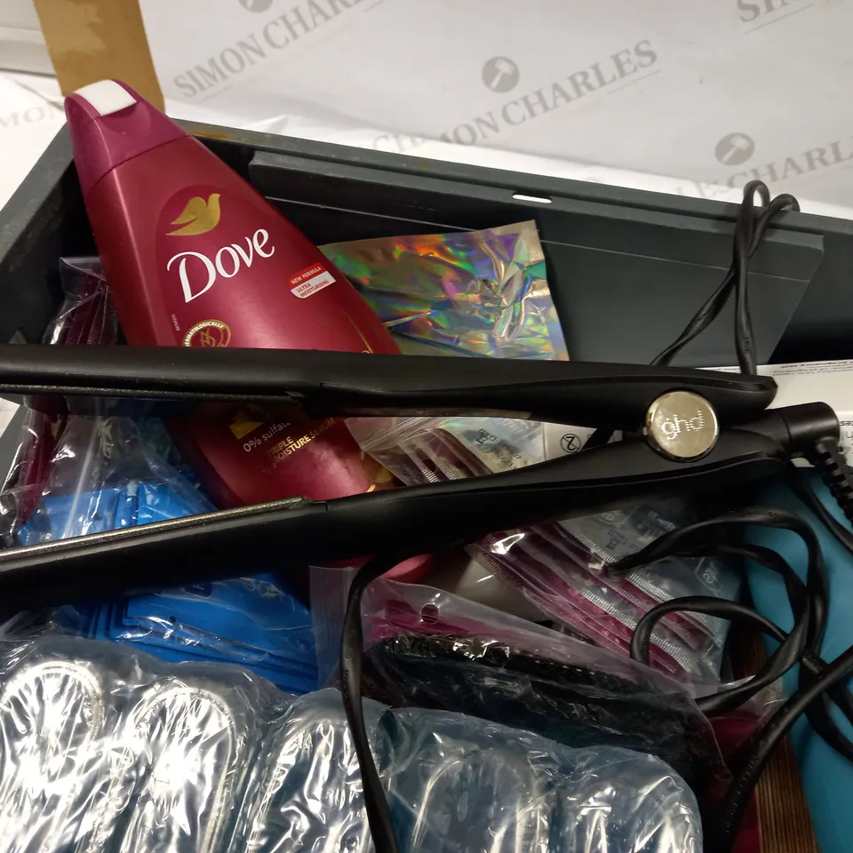 ASSORTED HEALTH AND BEAUTY ITEMS APPROX.  20 ITEMS