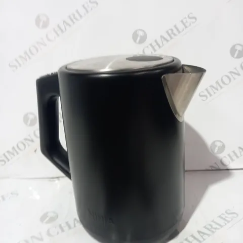 BOXED NINJA PERFECT TEMPERATURE KETTLE KT200UK