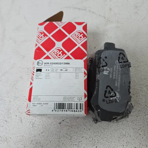 BOXED FEBI 16843 BRAKE PADS SET 