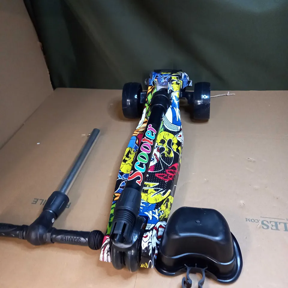 CHILDRENS 3 WHEELED SCOOTER