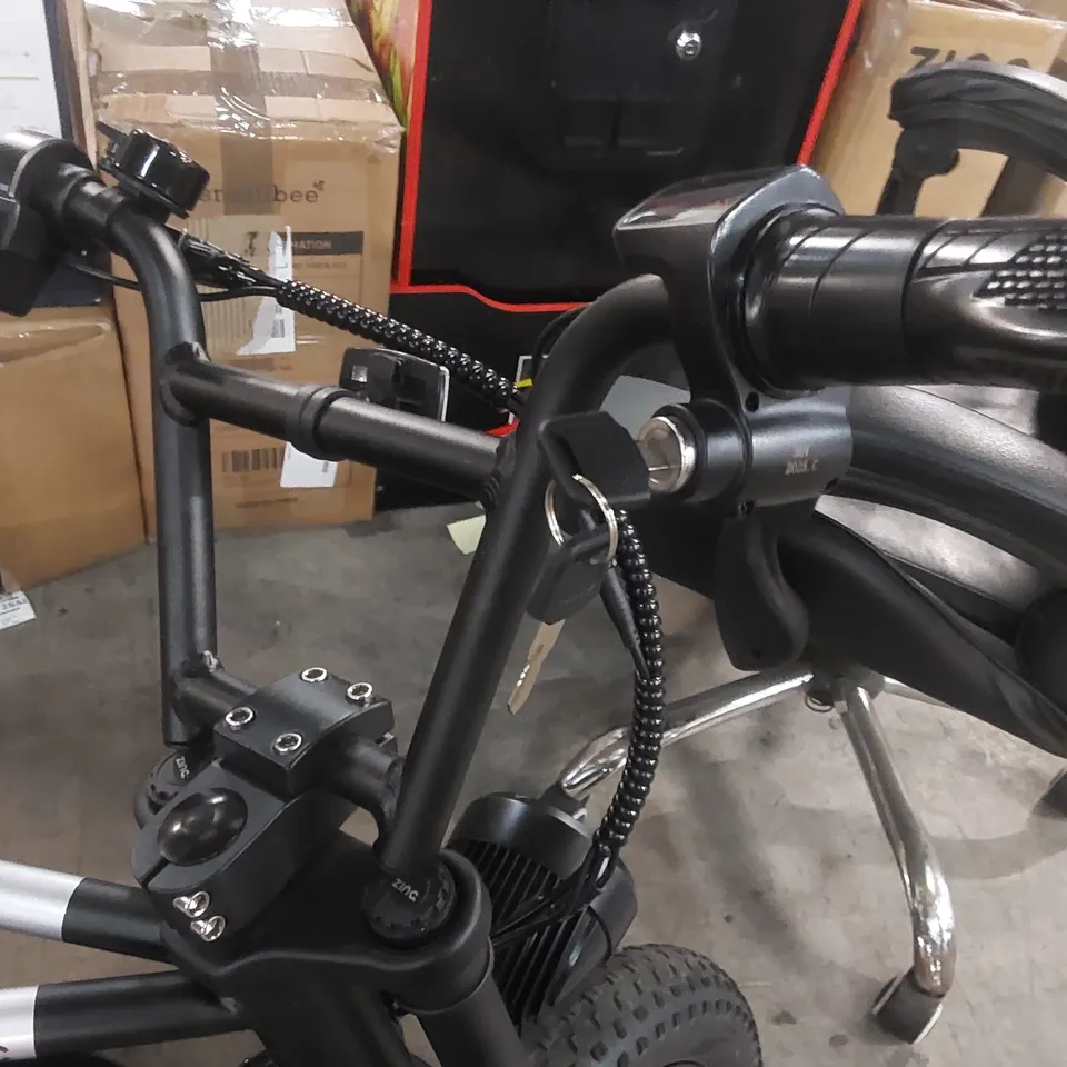 ZINC SPRINTR SEATED ELECTRIC SCOOTER