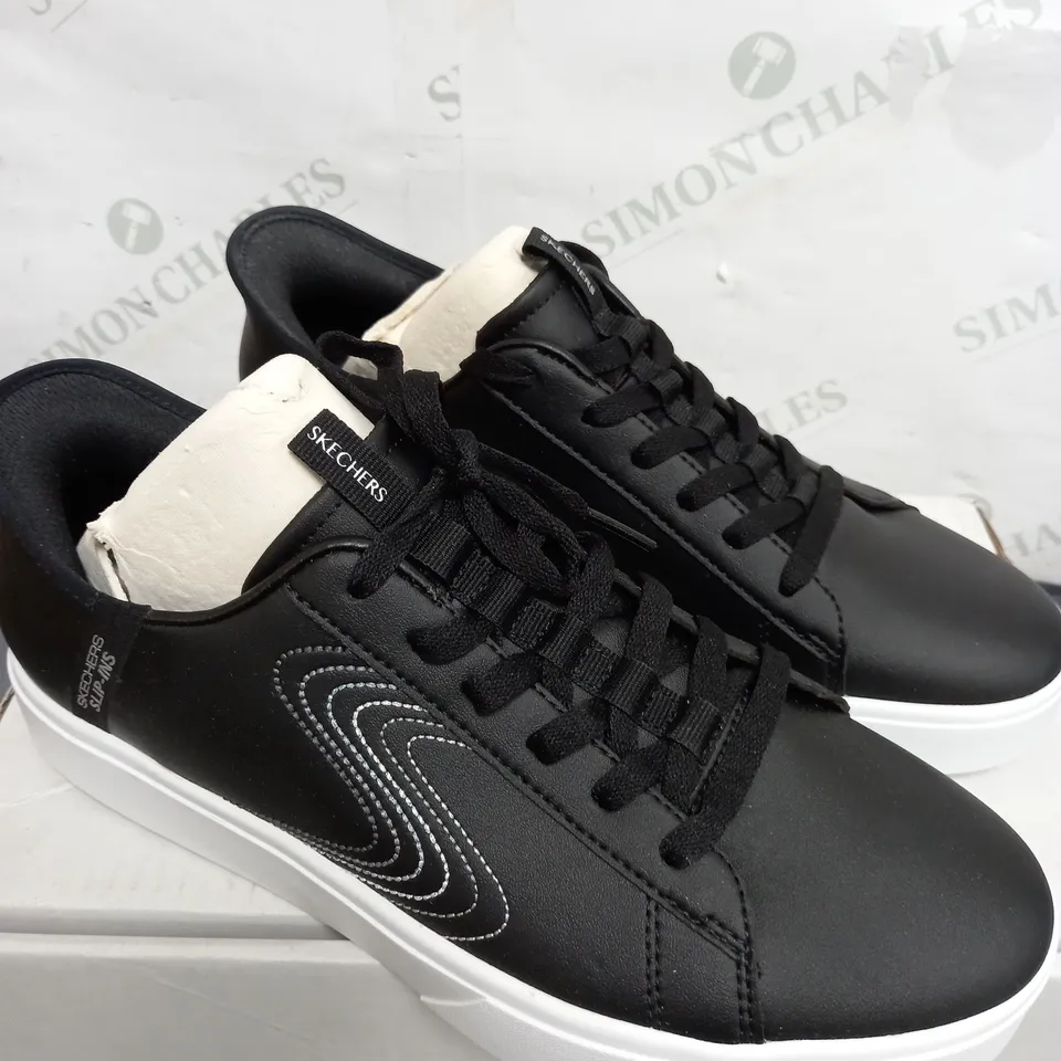 SKETCHERS BLACK LEATHER LOW TRAINERS - UK SIZE 8
