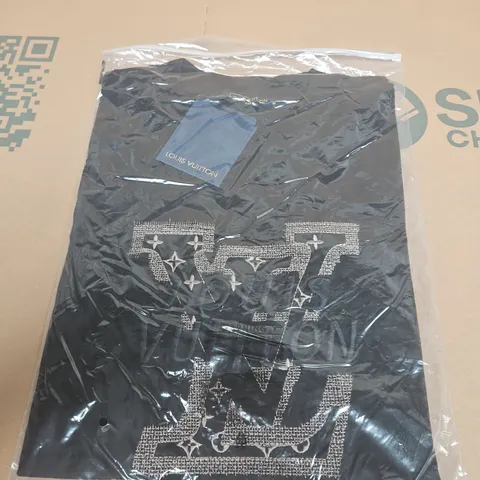 LOUIS VUITTON BLACK LOGO TEE SIZE M