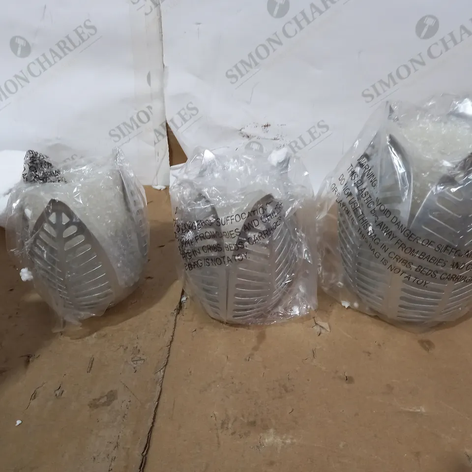 ALISON CORK SET OF 3 CANDLE HOLDERS WITH LED CANDLES COLLECTION