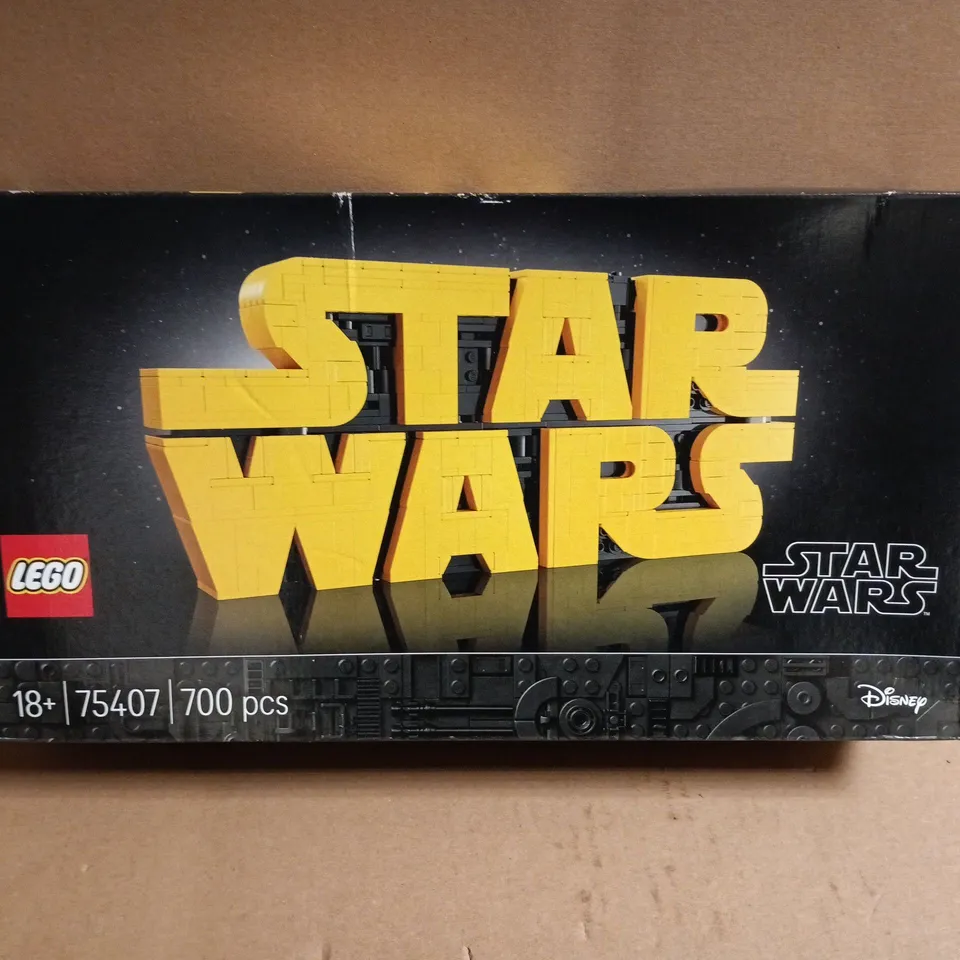 LEGO STAR WARS 75407 – BOXED SET (700 PCS)