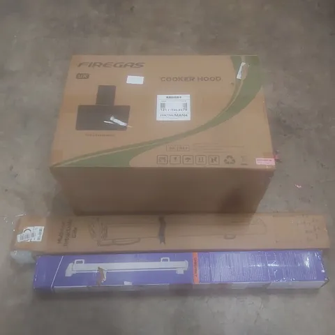 PALLET OF ASSORTED HOUSEHOLD GOODS AND PRODUCTS TO INCLUDE; RETRACTABLE BABY GATES, COOKER HOOD, BOXED FURNITURE ETC