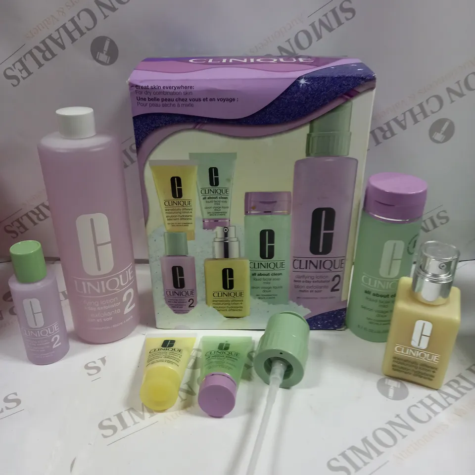 BOXED CLINIQUE GREAT SKIN EVERYWHERE BEAUTY SET 