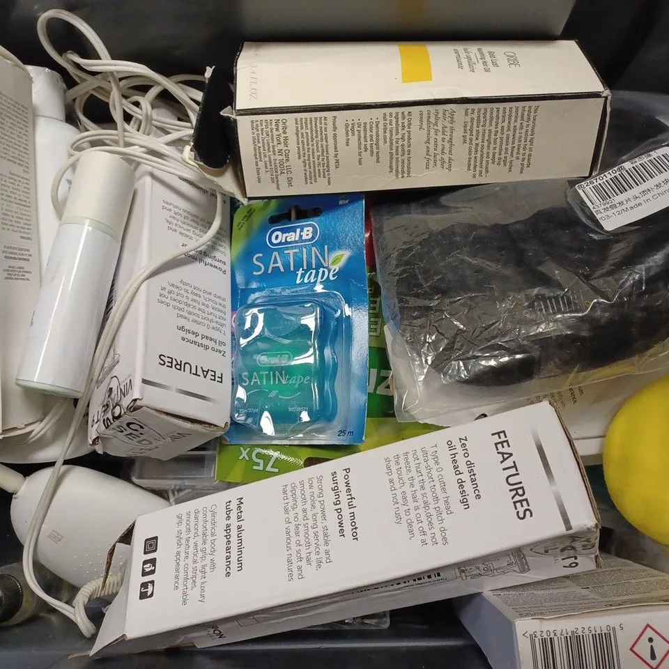 BOX OF APPROX 20 ASSORTED HEALTH AND BEAUTY ITEMS TO INCLUDE - DEEP SLEEP OVERNIGHT CLEANSER - SUDOCREM ANTISEPTIC HEALING CREAM - NUXE PRODIGIEUX FLORAL ECT
