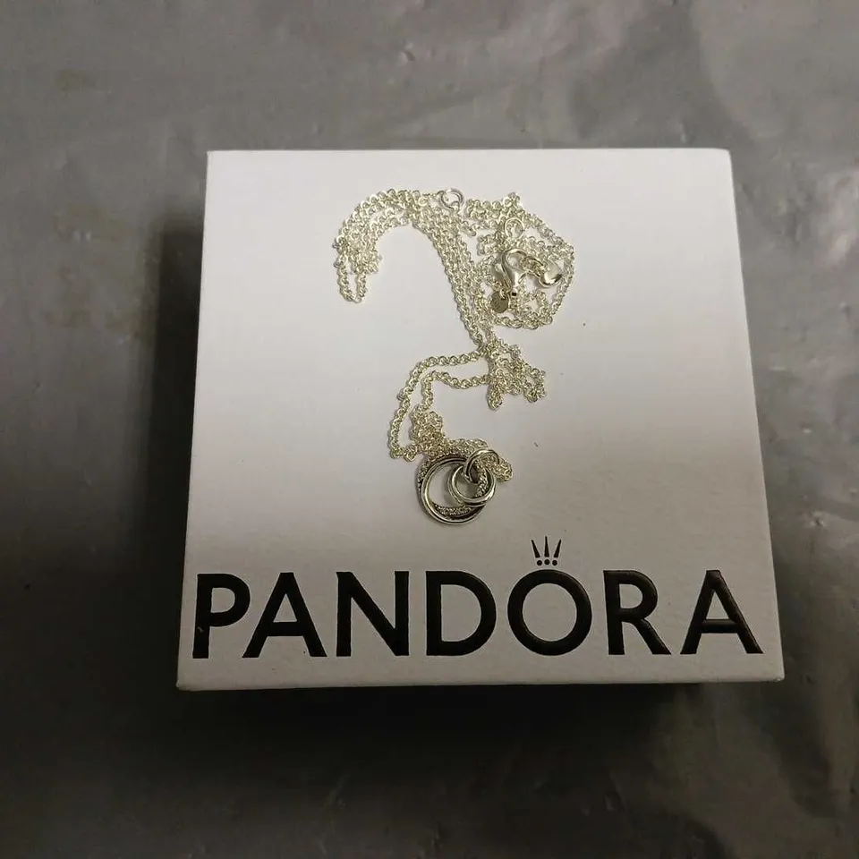 BOXED PANDORA 3 CIRCLE NECKLACE 