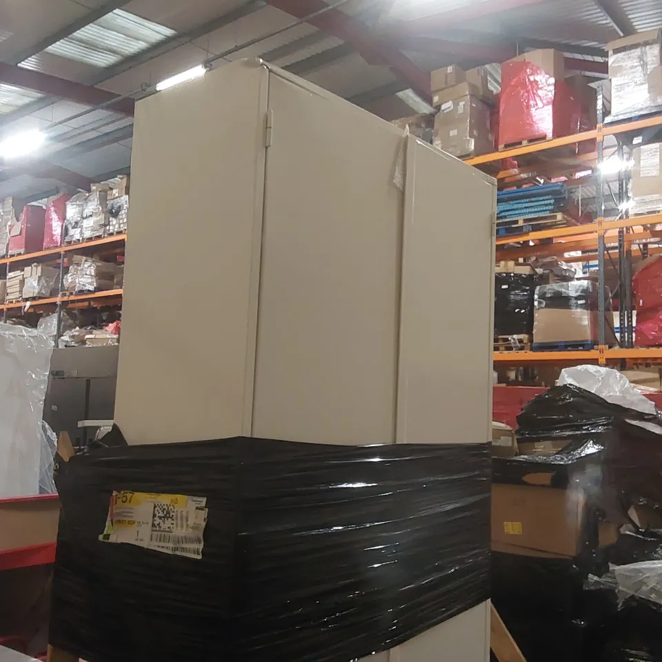 LARGE METAL STORAGE CABINET - WHITE