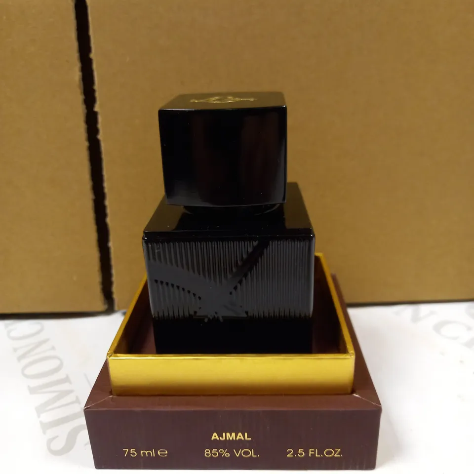 PURELY ORIENT CUIR
