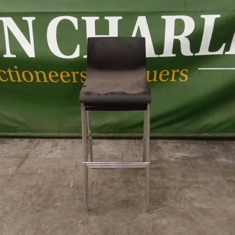 QUALITY DESIGNER SET OF 3 PLASTIC SEAT BAR STOOLS