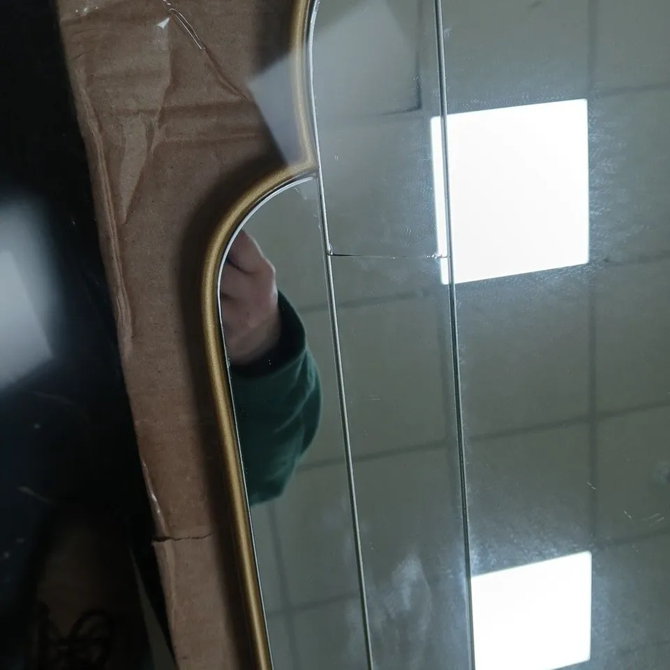 BOXED FLUTED EDGE HANGING MIRROR 50x150cm (1 BOX)