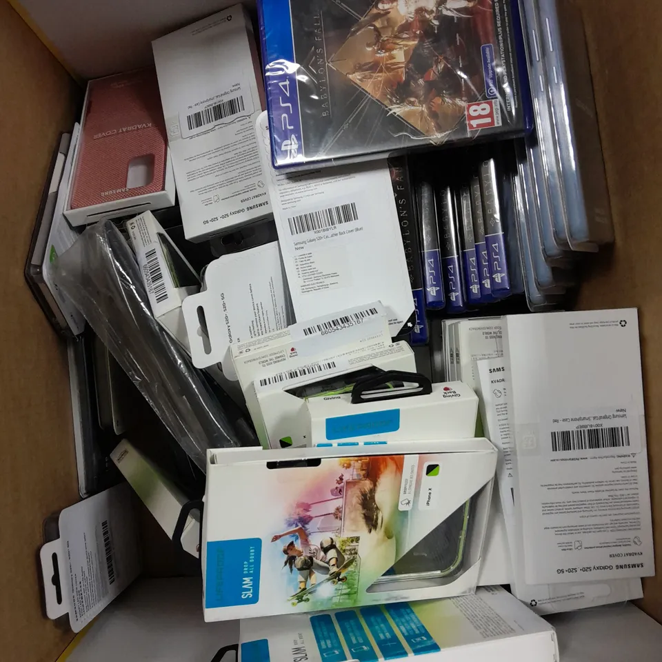 APPROXIMATELY 30 ASSORTED ELECTRICAL PRODUCTS TO INCLUDE HDMI ADAPTER, BABYLON'S FALL FOR PS4, IPAD MINI PROTECTIVE CASE ETC 