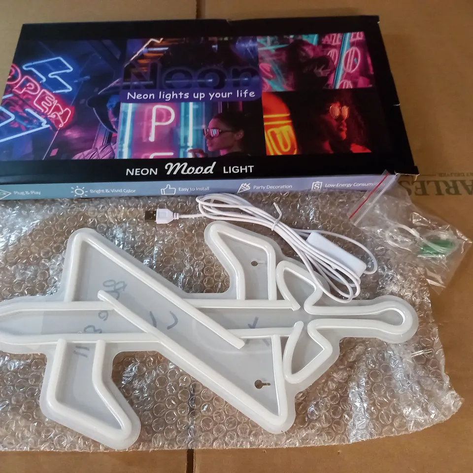 BOXED NEON MOOD LIGHT