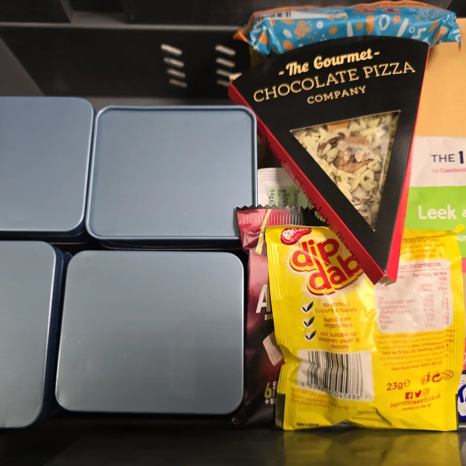 APPROXIMATELY 8 ASSORTED FOOD ITEMS TO INCLUDE - HOT HONEY , CABOCLO COFFEE , GAROTO TRUFA ETC