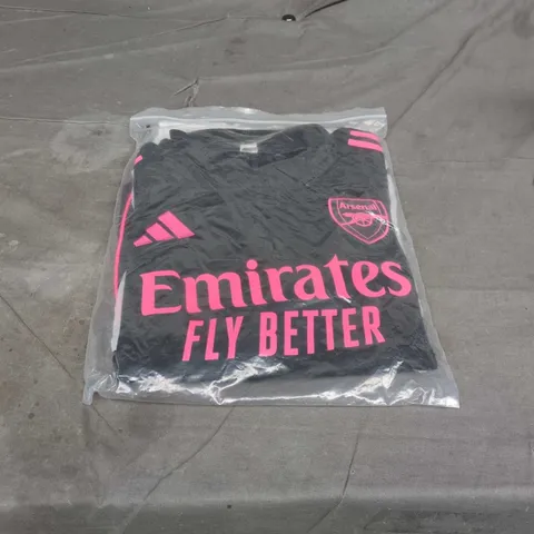 ADIDAS ARSENAL FOOTBALL SHIRT – EMIRATES FLY BETTER SIZE 12