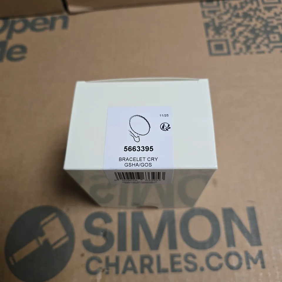 SWAROVSKI BRACELET CRYSTAL ON WHITE BAND 