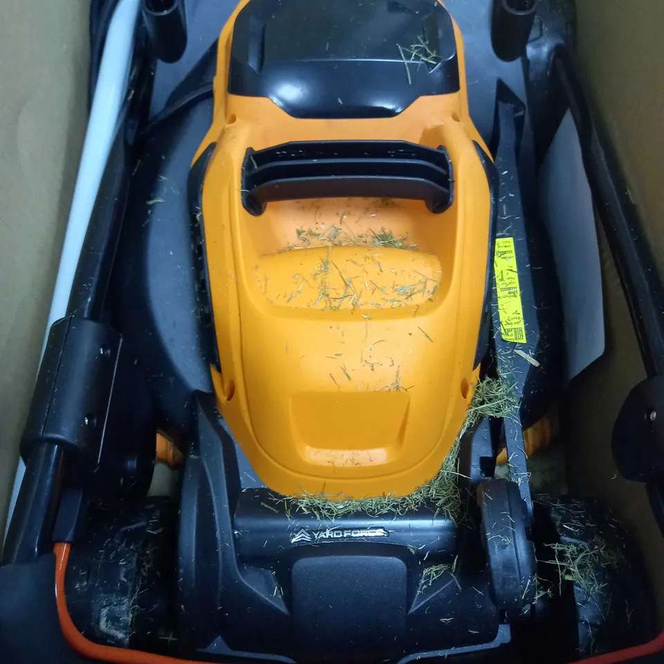 YARDFORCE 40V CORDLESS LAWNMOWER