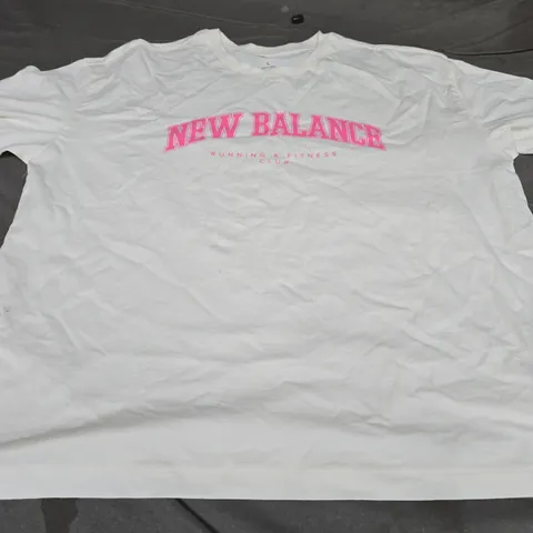 NEW BALANCE LOGO T-SHIRT, WHITE/PINK - UK SIZE L
