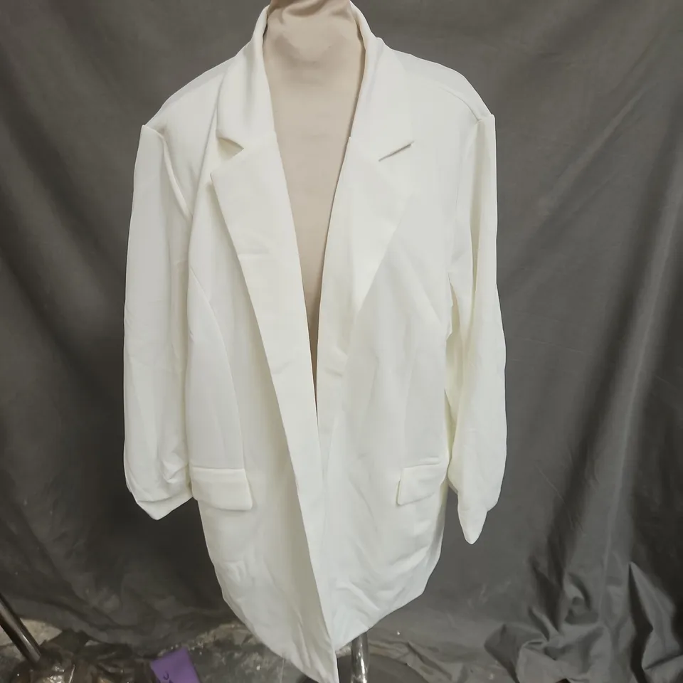MINT LIMIT WHITE BLAZER JACKET – SIZE XXL