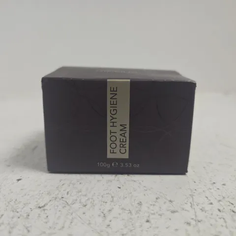 MARGARET DABBS FABULOUS FEET FOOT HYGIENE CREAM (100G)